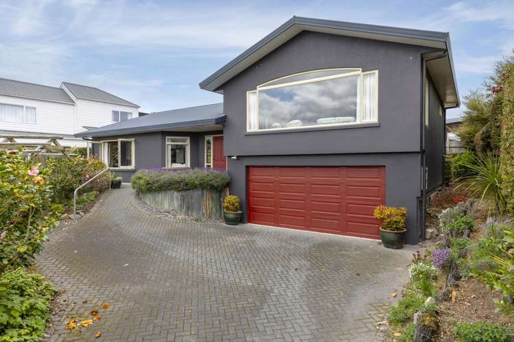 5B Awanui Street Hilltop_3
