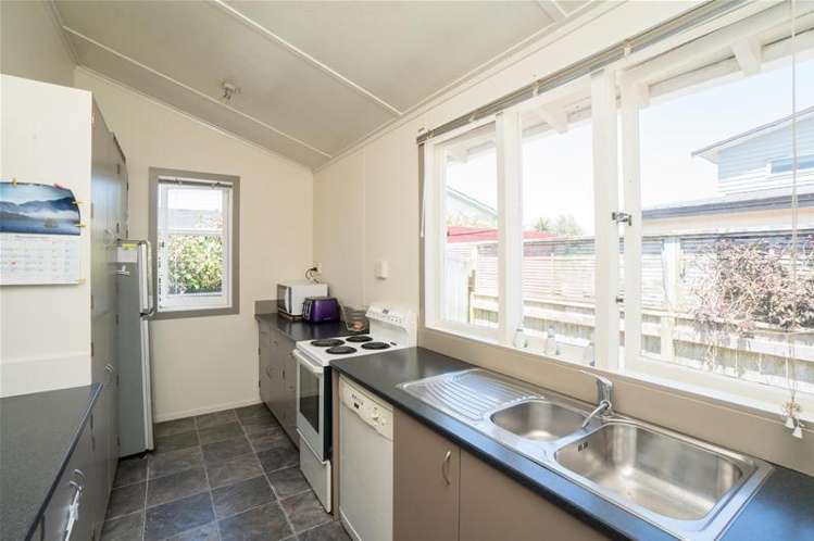 3 Erin Street Hawera_5