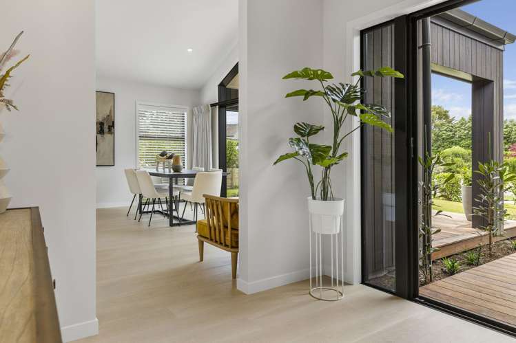 9 Sorrento Drive Rangatira Park_16