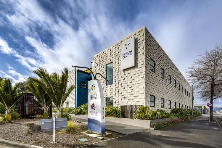 406-410 King Street North Hastings_10