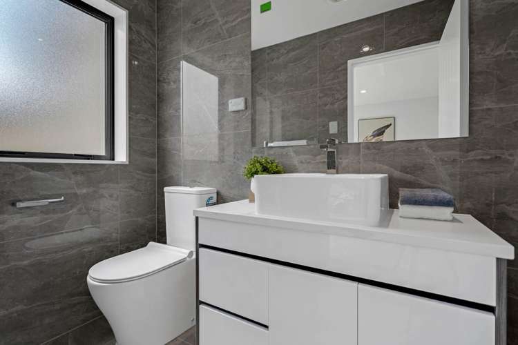 32 Leathem Crescent Pokeno_5