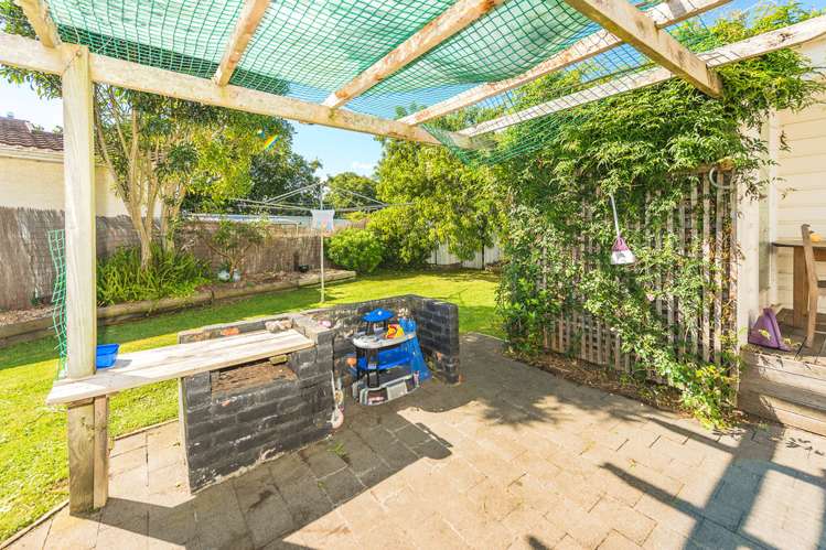 9 Holyoake Street Wanganui East_13