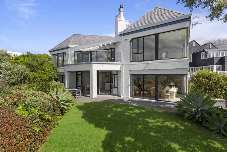 83 Sarsfield Street Herne Bay_17