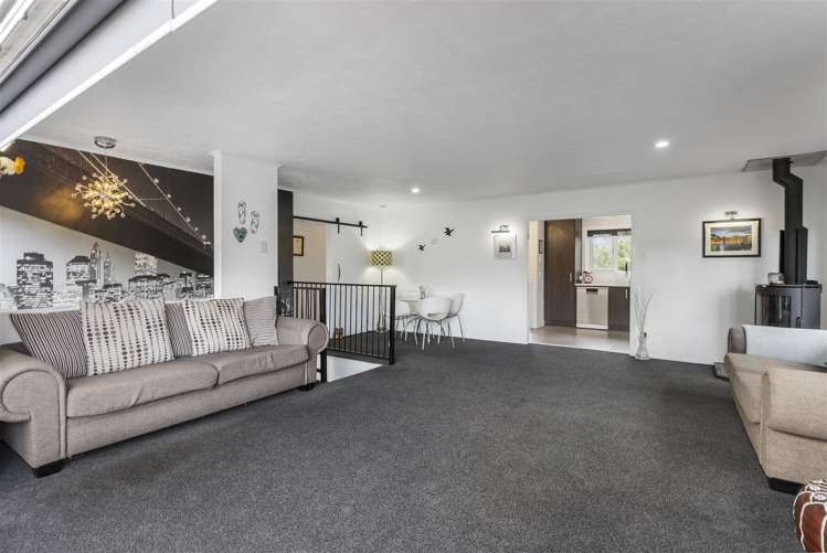 76 Marine Parade Mellons Bay_12