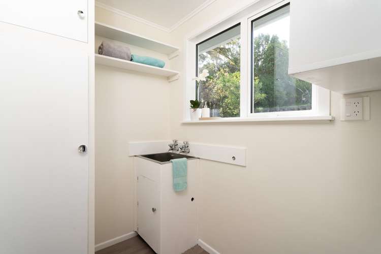 8 Brooker Grove Newlands_10