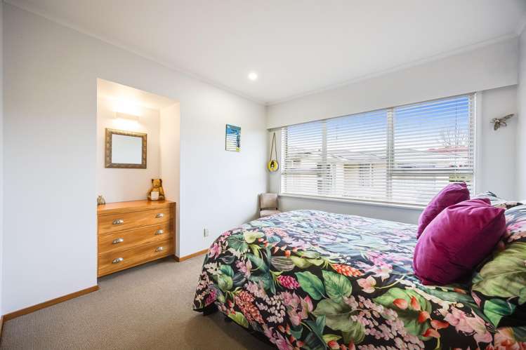 5 Tanoa Place Glendene_12