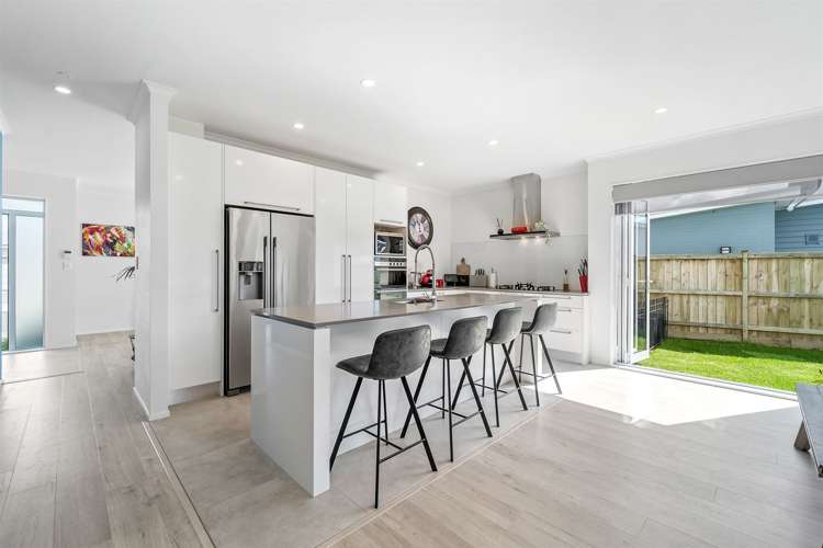 21 Tyler Davies Drive Red Beach_5