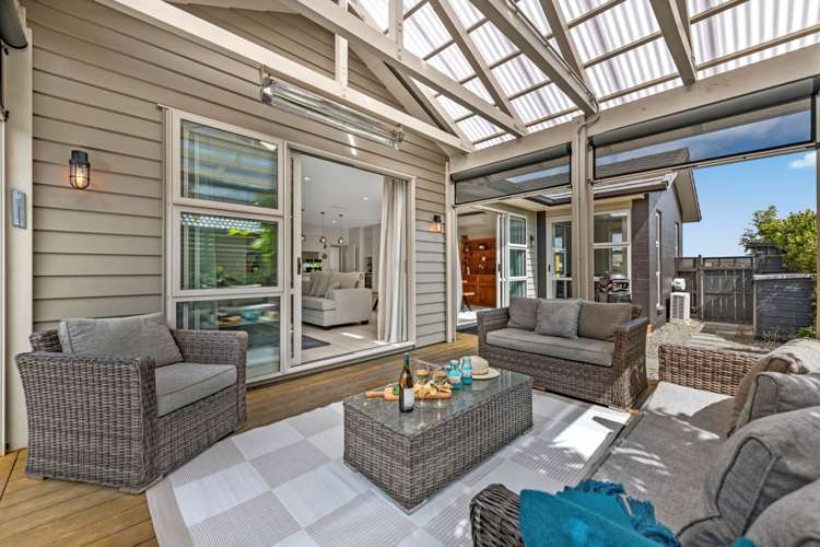 24 Lydiard Place Beachlands_4