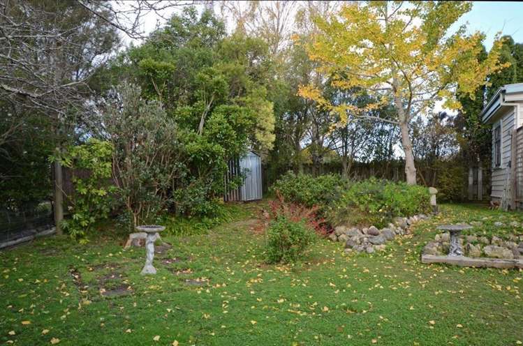 37 Kempton Street Greytown_13