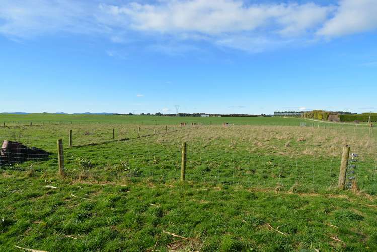 8 Tramway Road Winton Surrounds_19