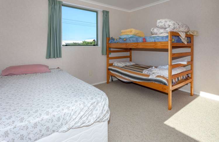 127 Patuwai Drive Whangamata_11