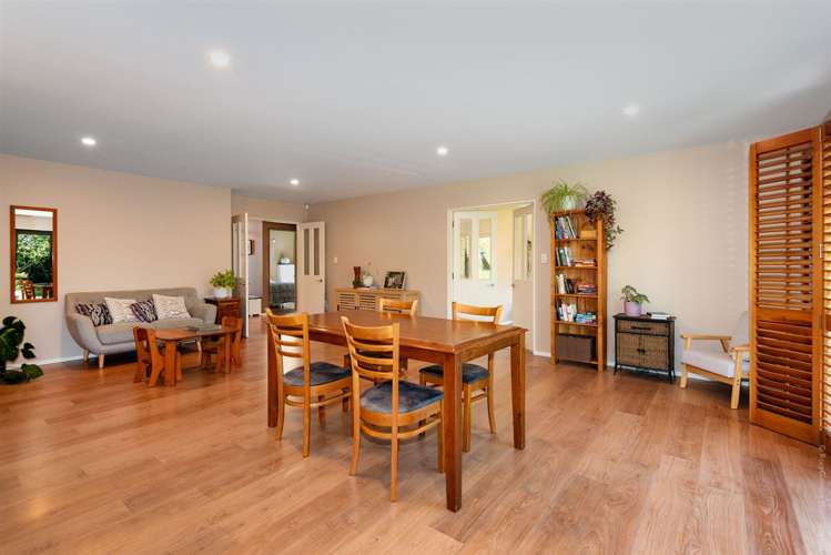 12 Sheraton Place Redwood_11