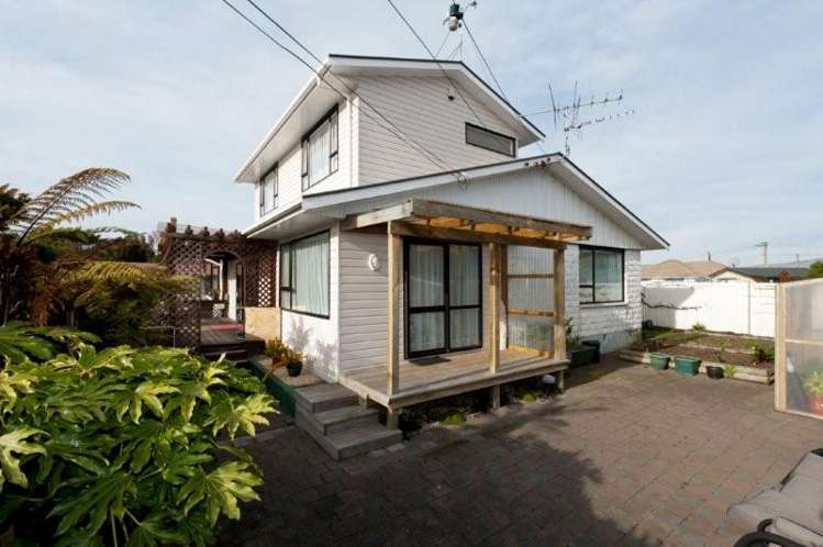 385a Pine Avenue South New Brighton_14