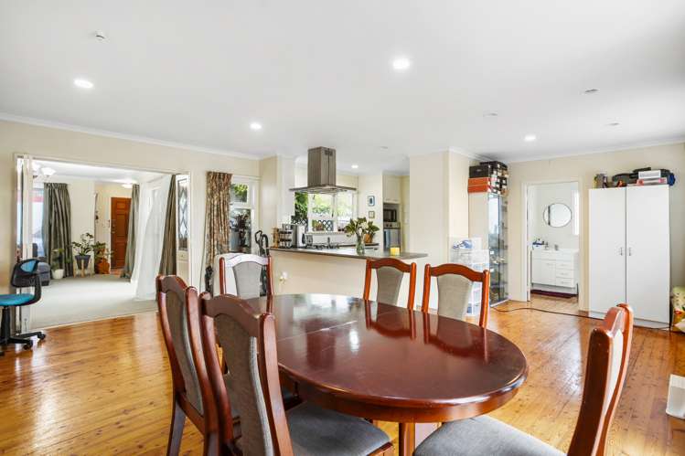 110 Mcleod Road Te Atatu South_6