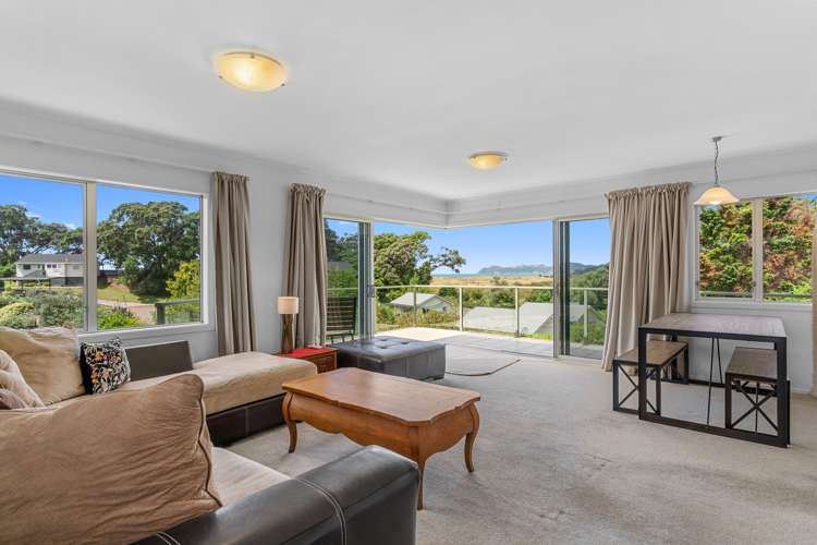 689 Cove Road Waipu_5