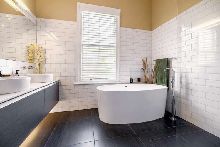7 Arawa Avenue Devonport_20