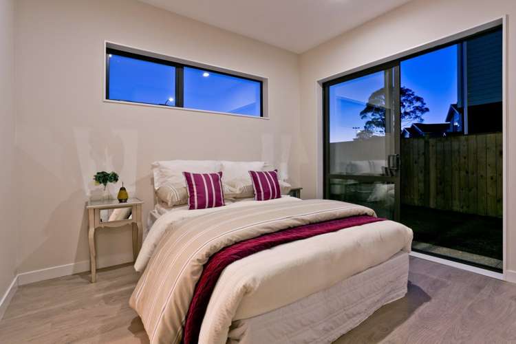 47 Bordeaux Parade Te Atatu South_16