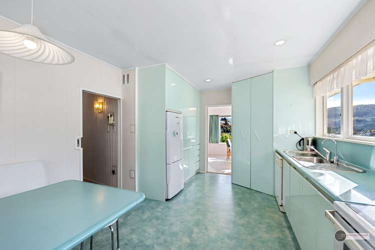 33 James Grove Stokes Valley_9