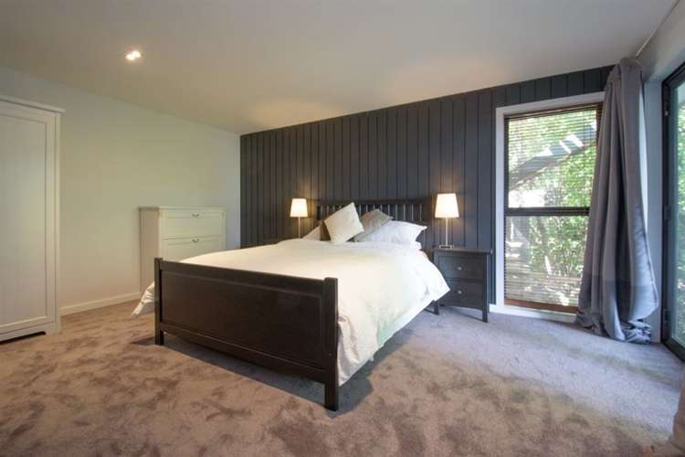 6 Evergreen Place Fernhill/Sunshine Bay_24