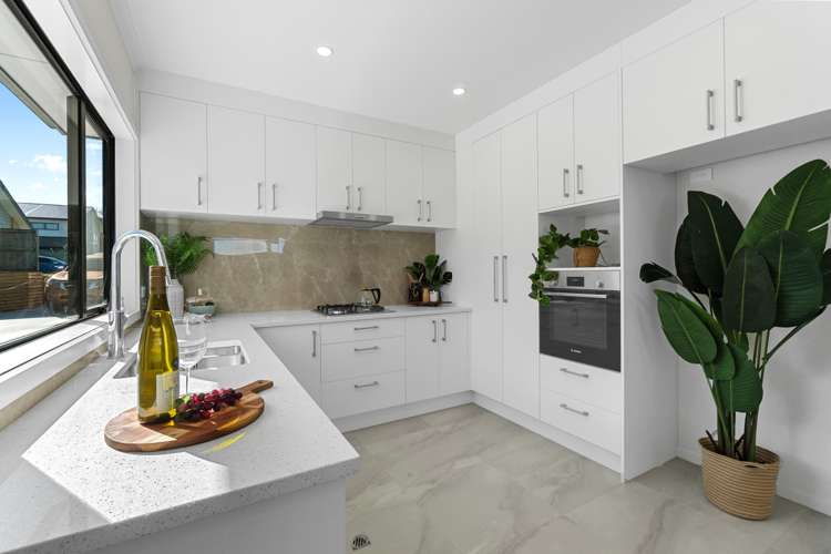 2/10 Ekara Road Flagstaff_6