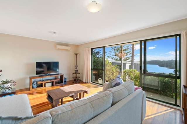 1/9 Pemberton Avenue Bayview_4