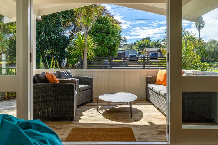 19 Manuka Road Oneroa_3