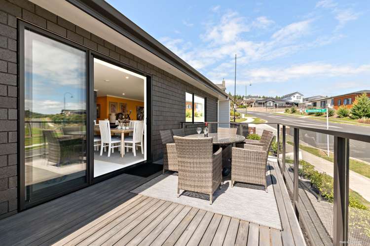 81 Pinecrest Drive Gulf Harbour_8