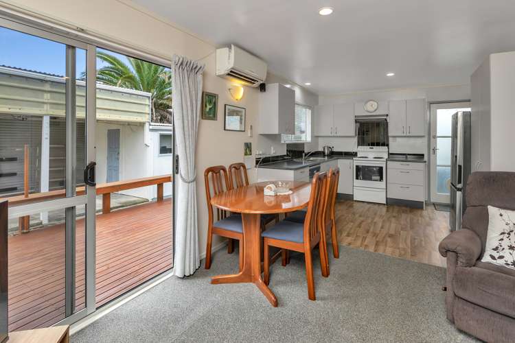 2/3 Bahama Place Parahaki_5