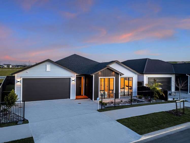 102 Tukutata Crescent_0
