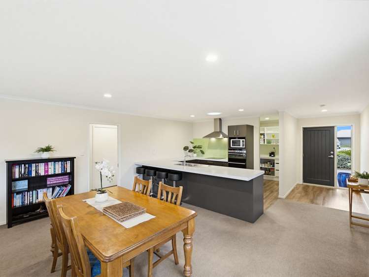 32 Tauhinu Avenue_1