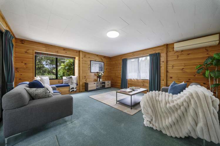 126 Laingholm Drive Laingholm_9