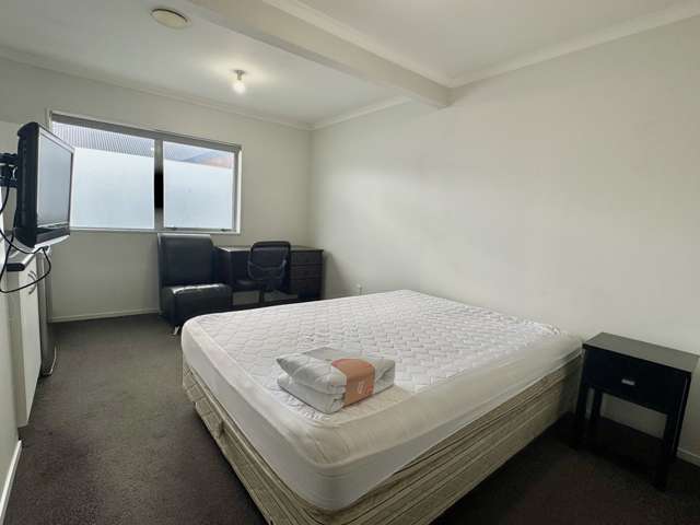 5a/81 RM 2 Normandy Avenue Melville_2