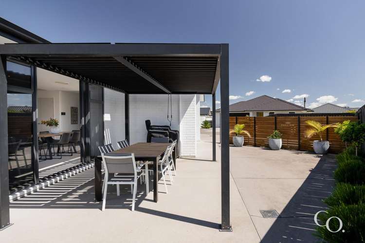 51 Kahuparere Crescent Pyes Pa_17