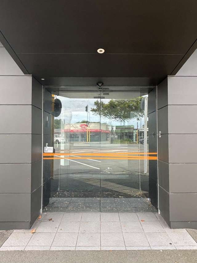 2 Main North Road Papanui_1