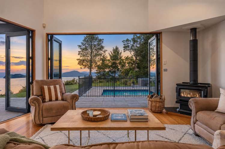 15a Te Papa Road Kawakawa Bay_9