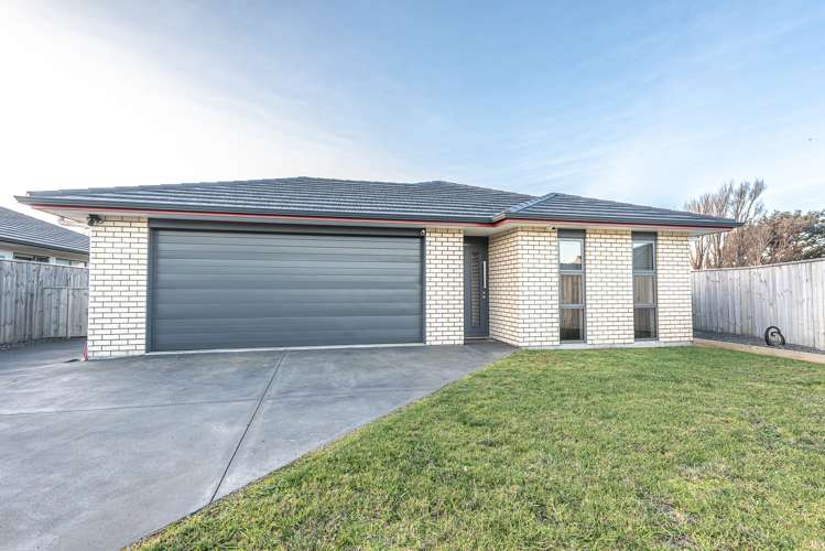 5 Magnolia Crescent Tawhero_3