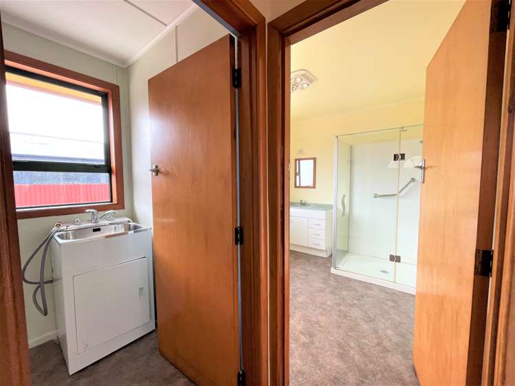 8 Pearson Lane Balclutha_15