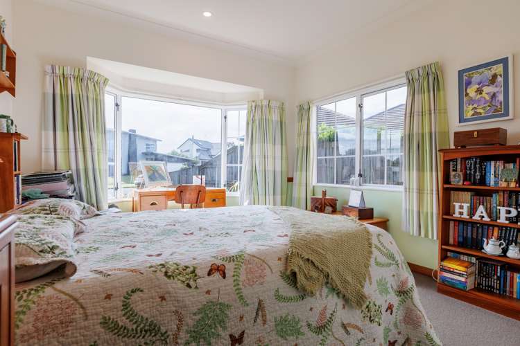 71 Cashmere Drive Fitzherbert_17