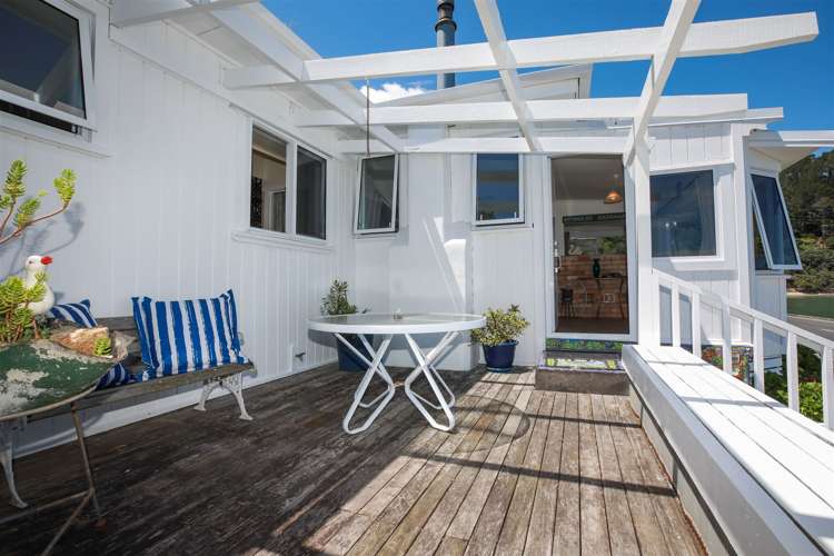 140 Thames Coast Sh25 Road Whakatete Bay_5