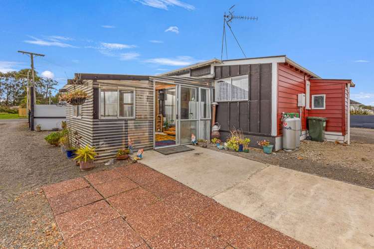 6 and 8 Princess Street Marton_26