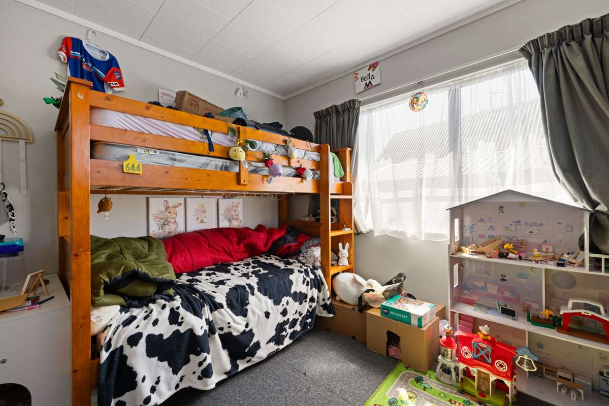 8 and 8A Bartholomew Drive_3