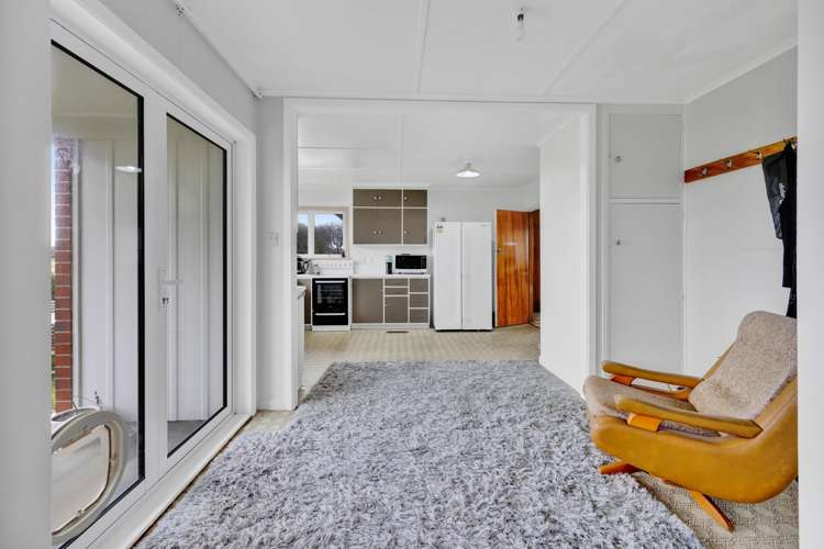 33 Whitcombe Road Opunake_8