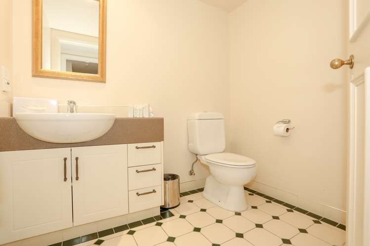 12/28 Cathedral Square Christchurch Central_14