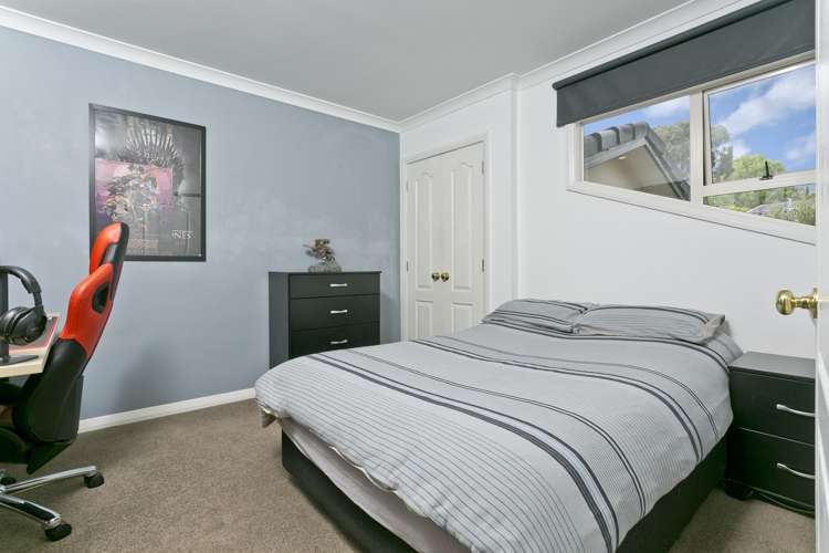 9 Falstone Lane Browns Bay_14