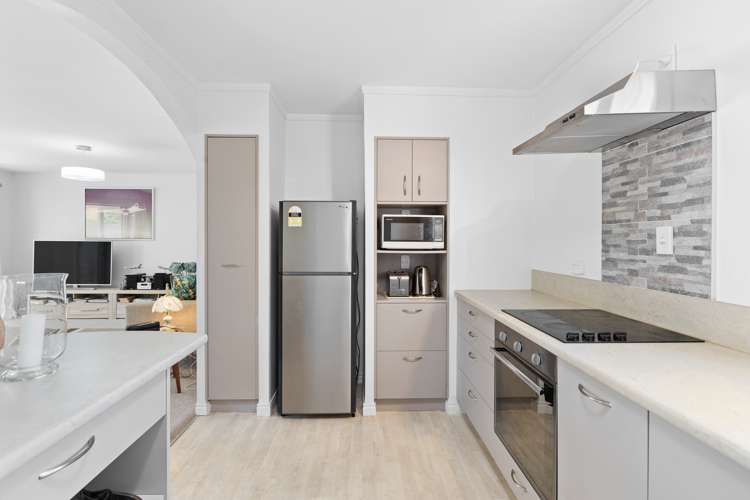 2/16 Riverside Road Orewa_6