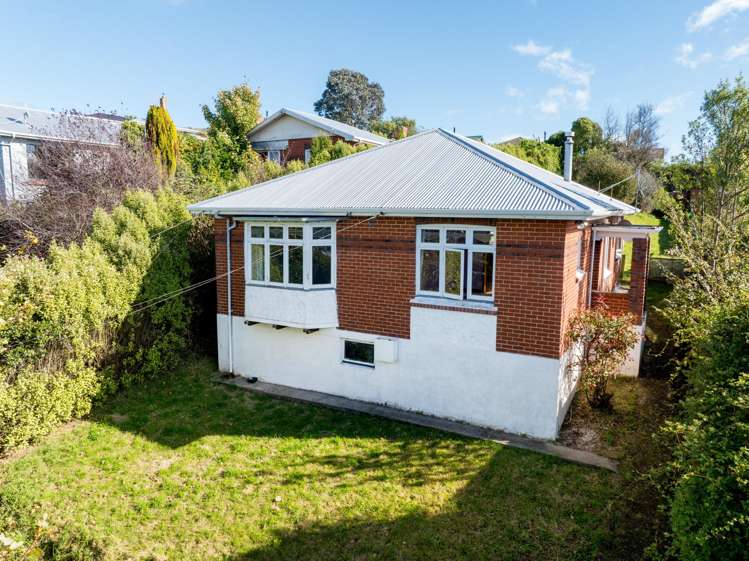 70 Sidey Street Calton Hill_15