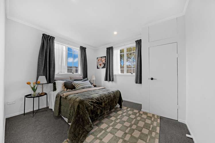101 Seabrook Avenue New Lynn_12