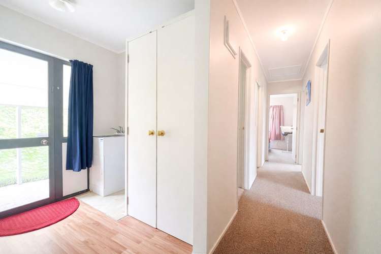 105 Mount View Road Thames_13