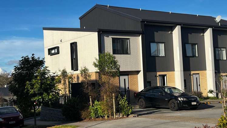 84 Selo Street_1