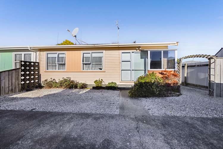 42/1 Egmont Street Hawera_1